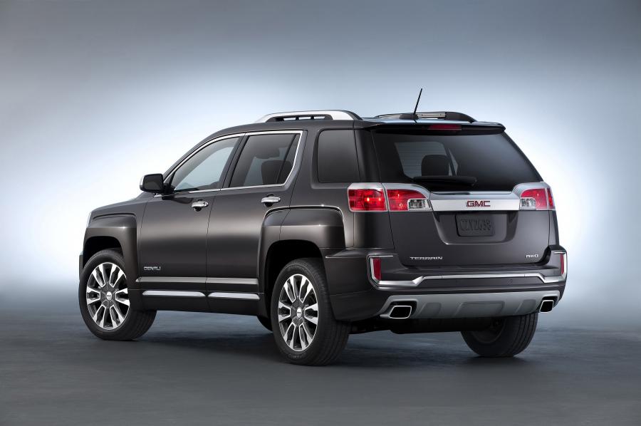  GMC Terrain Denali 2015 года  (фото 2 из 9)